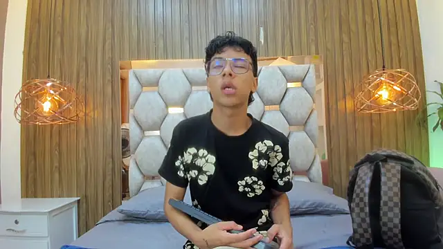 adams_bobby Webcam Show