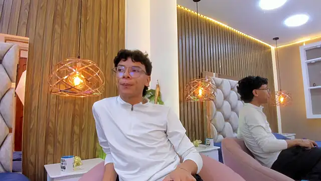 adams_bobby Obrolan Langsung XXX
