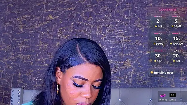 loana_vegas 现场XXX聊天
