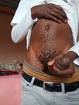 Show modela Fuckerblac na web-kameri