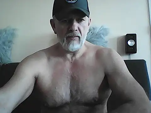 Show modela BroBators na web-kameri