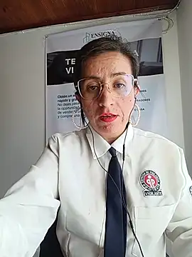 Pokazy przed kamerką – Valentina--1