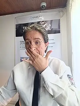 Show de Valentina--1 na webcam