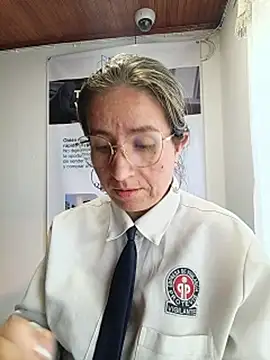 Valentina--1's Live XXX Chat