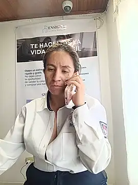 Valentina--1 Show in webcam