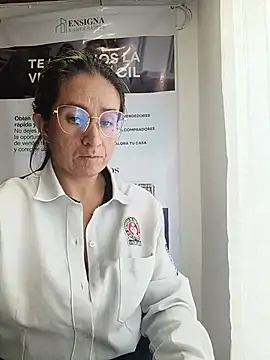 Chat XXX Live Valentina--1