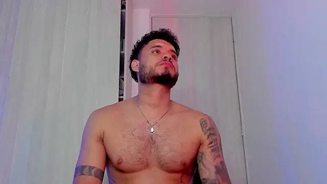 AUSTINN_TORRES Pertunjukan Webcam
