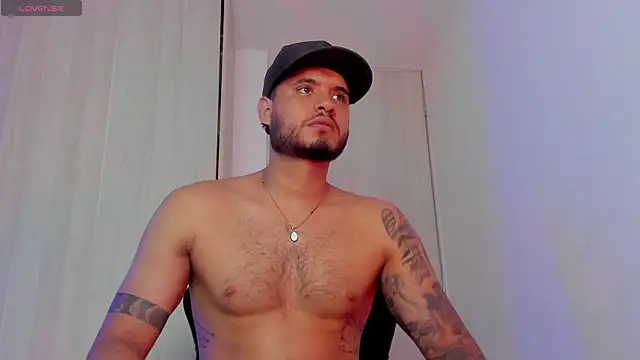 AUSTINN_TORRES Adlı Modelin Web Kamerası Şovu