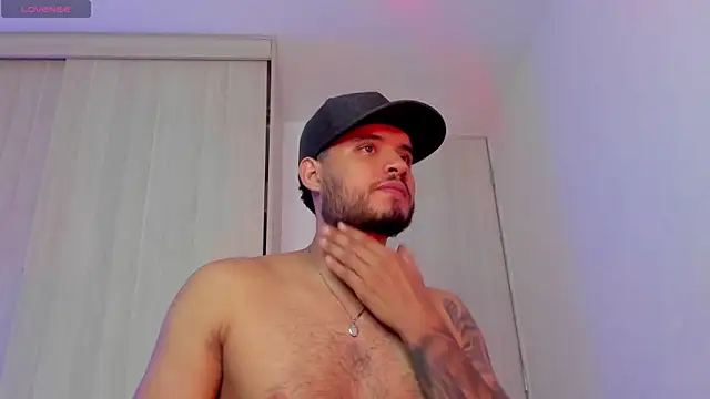 AUSTINN_TORRESのウェブカメラショー