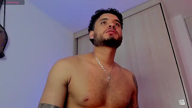 AUSTINN_TORRESのウェブカメラショー