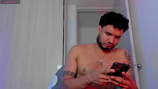 AUSTINN_TORRES Adlı Modelin Web Kamerası Şovu