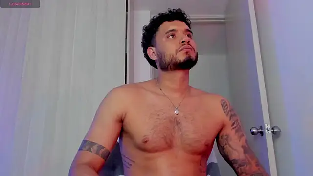 AUSTINN_TORRES Pertunjukan Webcam