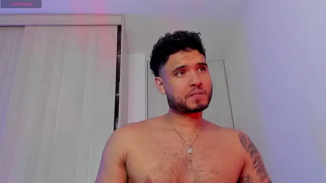 AUSTINN_TORRES Pertunjukan Webcam