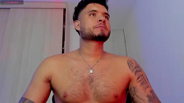 AUSTINN_TORRESのウェブカメラショー