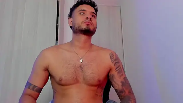AUSTINN_TORRES Pertunjukan Webcam