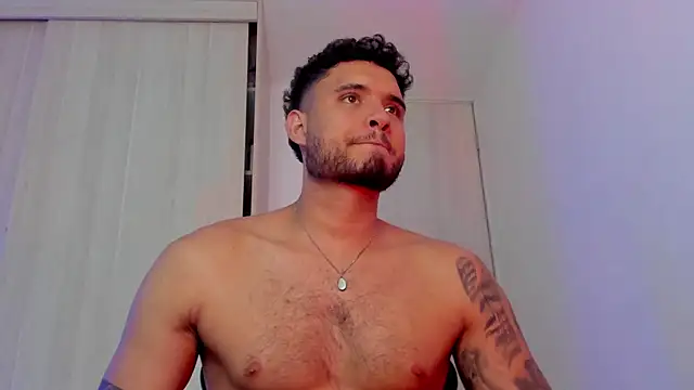 AUSTINN_TORRESのウェブカメラショー