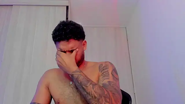 AUSTINN_TORRES Pertunjukan Webcam