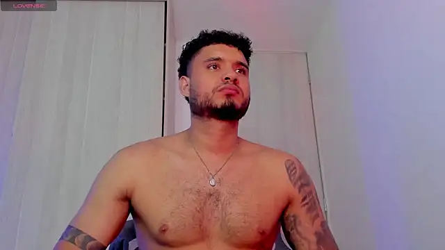 AUSTINN_TORRESのウェブカメラショー