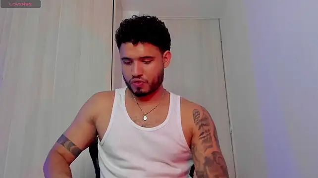 AUSTINN_TORRES Pertunjukan Webcam