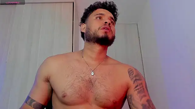 AUSTINN_TORRES Show in webcam