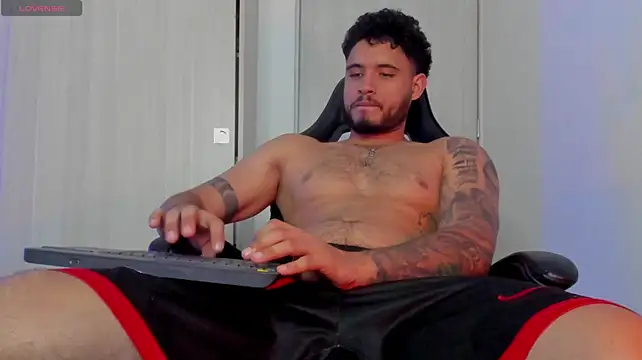 AUSTINN_TORRESn Webbikameraesitys