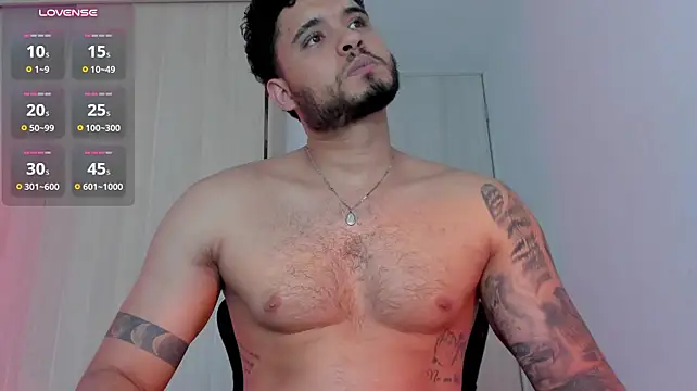 AUSTINN_TORRES Pertunjukan Webcam