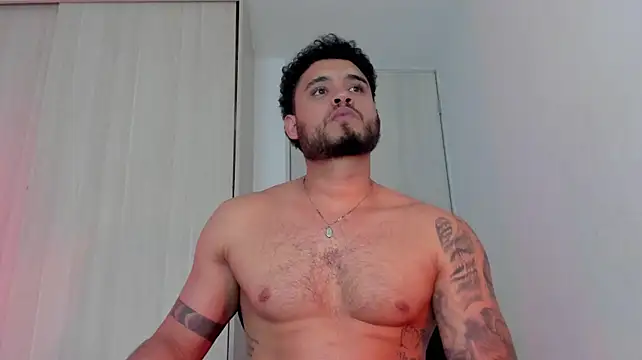 AUSTINN_TORRESのウェブカメラショー