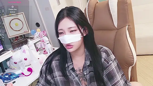 Milk_Sola 网络视讯表演