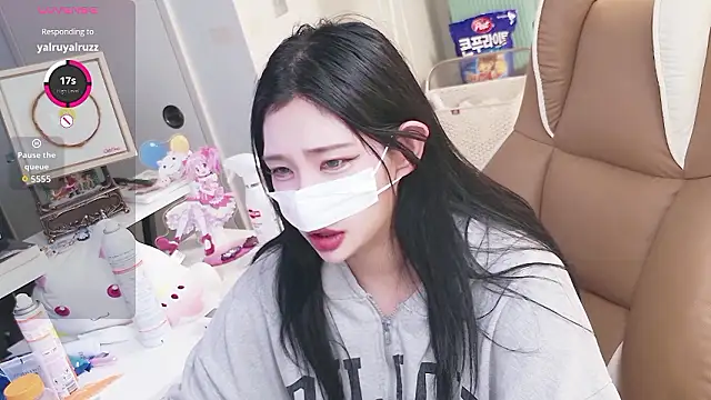 Milk_Solaのウェブカメラショー