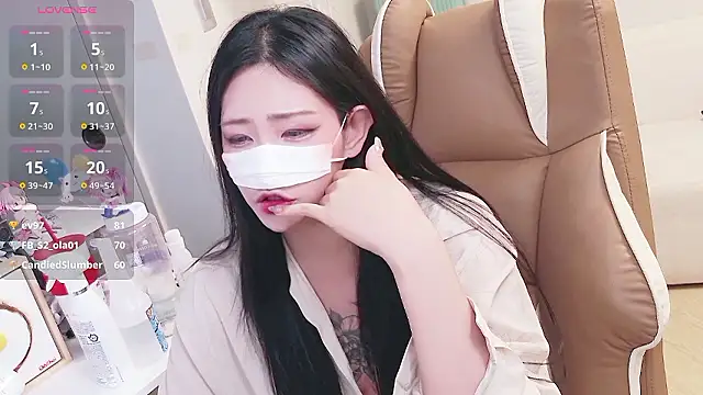 Milk_Sola 网络视讯表演