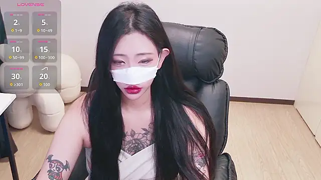 Show de Milk_Sola na webcam