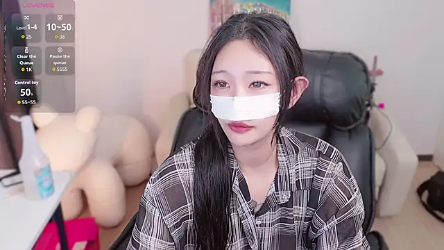 Milk_Sola Pertunjukan Webcam