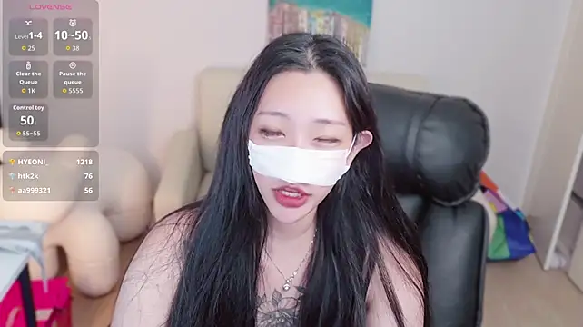 Milk_Sola Show Webcam