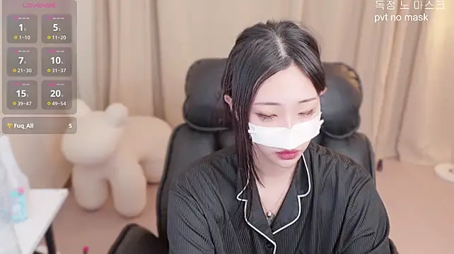 Milk_Sola 网络视讯表演