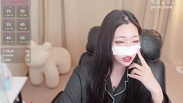 Milk_Sola: вебкам-шоу