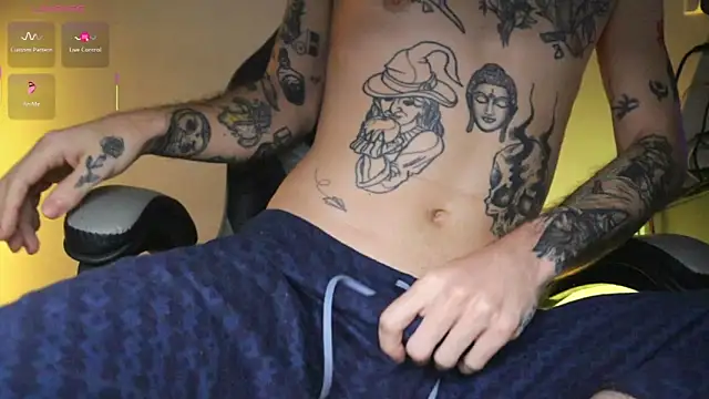 hatsumotokyotouwu's Webcam Show