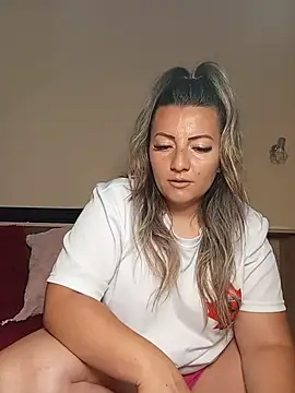 Sweetredvelvet Webcam show