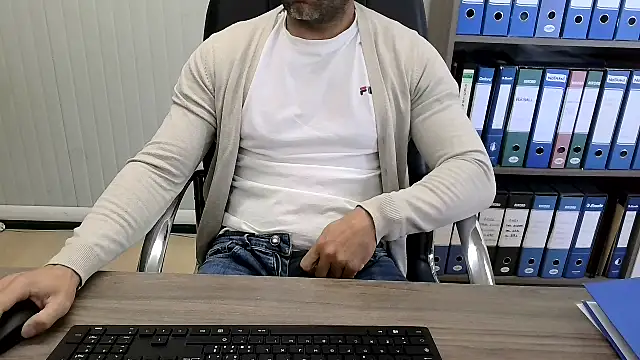 Evasionee 网络视讯表演