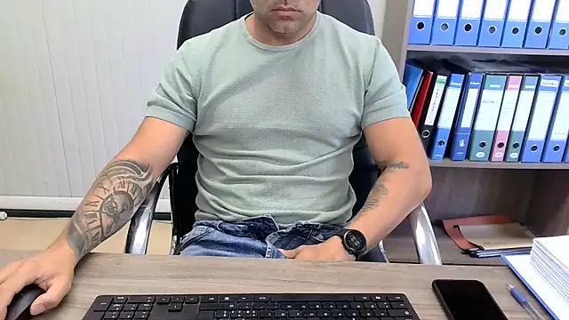 Evasionee Adlı Modelin Web Kamerası Şovu