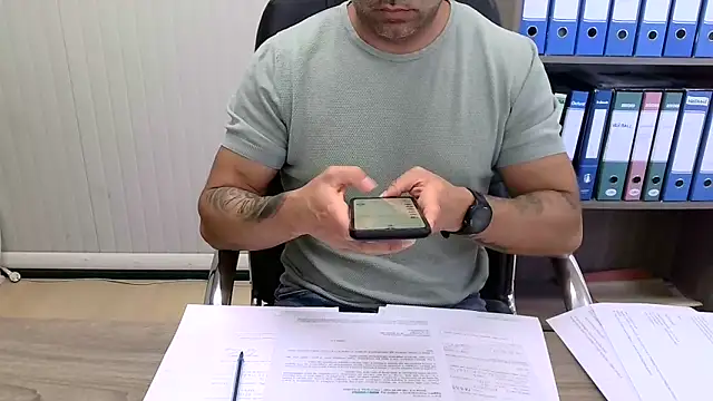 Evasionee 网络视讯表演