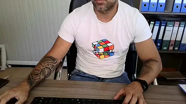 Evasionee Show Webcam