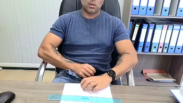 عرض كام Evasionee