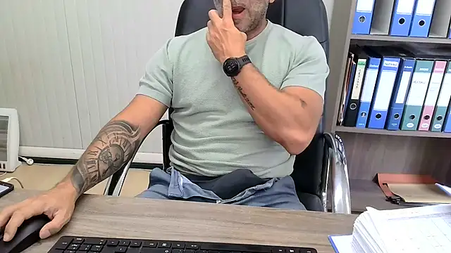 عرض كام Evasionee