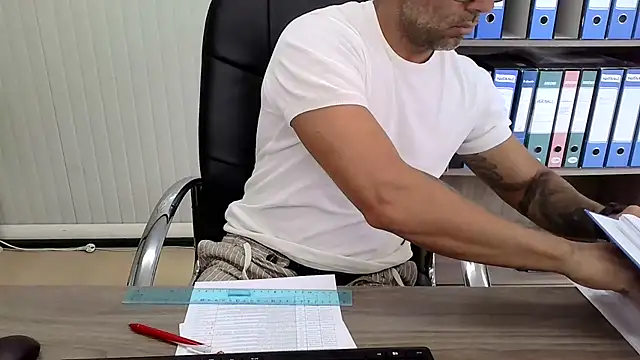 عرض كام Evasionee