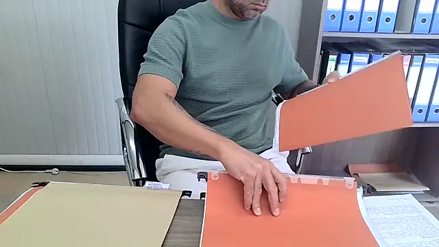 عرض كام Evasionee