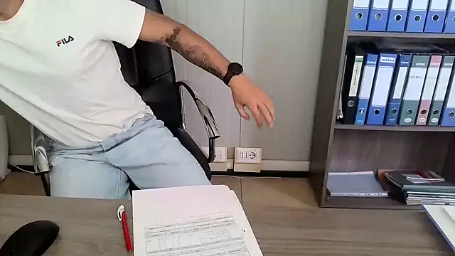 Evasionee 웹캠 쇼