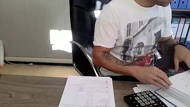 Evasionee Adlı Modelin Web Kamerası Şovu