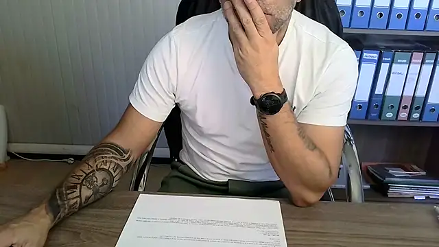 عرض كام Evasionee