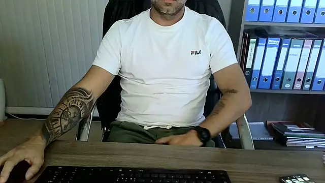 Webkamerová show Evasionee