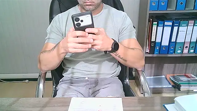 عرض كام Evasionee